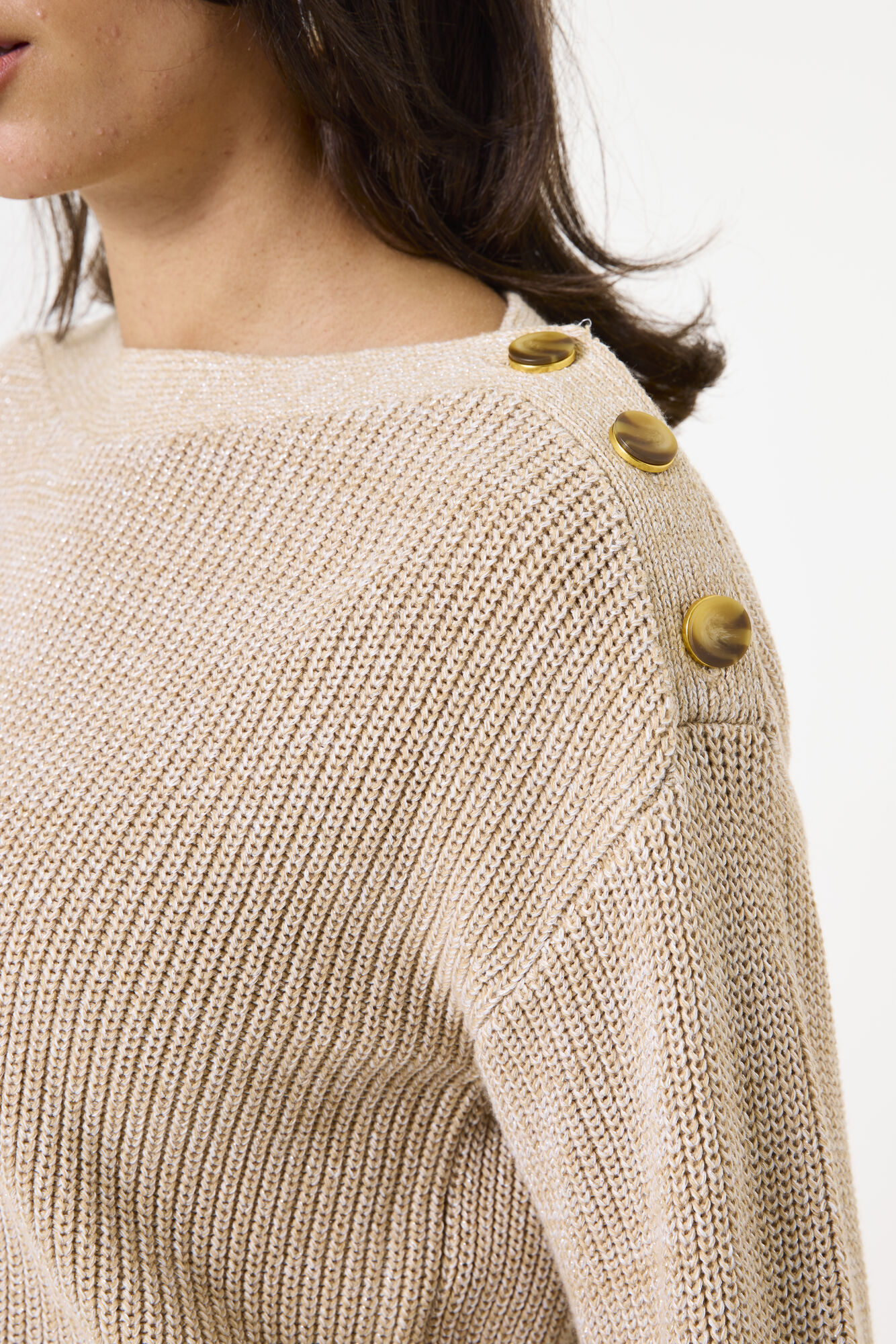 v40240-2094-flatshots-detail-2000-0f5923f4